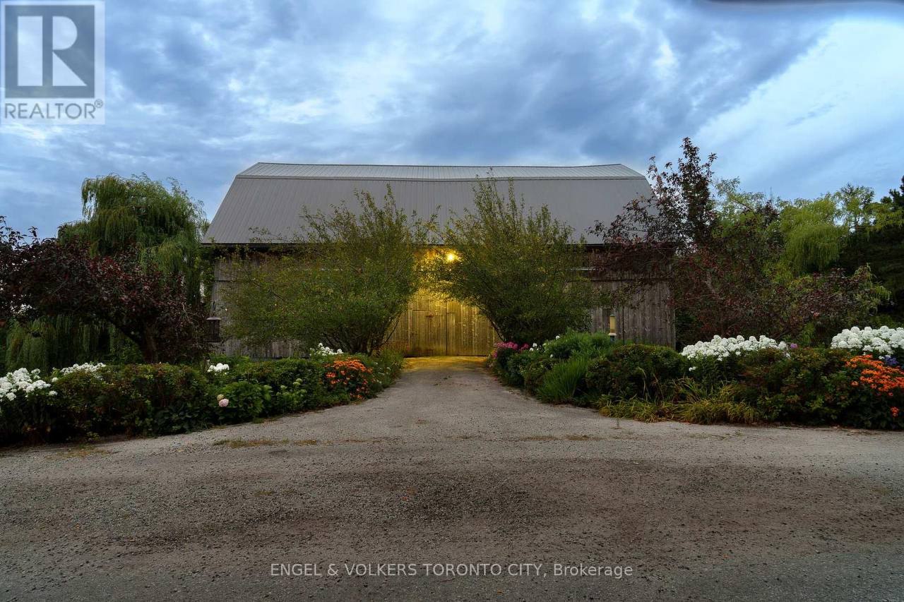 Georgian Edge Inc. garden, landscape, and property care project photo 35